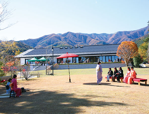 『野村陽子植物細密画館』開館